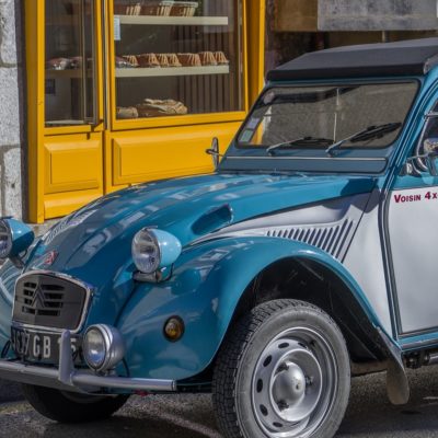Journée en 2CV en Normandie - la voiture bleue