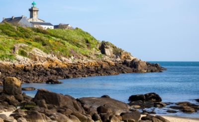 Panorama des îles Chausey, en Normandie, entre mer et nature