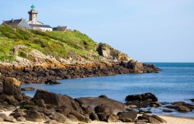 Panorama des îles Chausey, en Normandie, entre mer et nature
