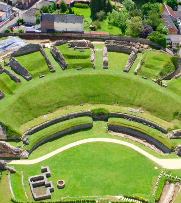 Vue aérienne du théâtre gallo-romain de Lillebonne, en Normandie