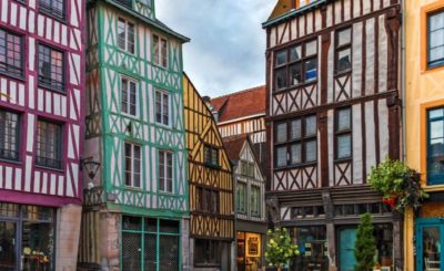 Maisons normandes traditionnelles dans le centre historique de Rouen – programme séjour en Normandie